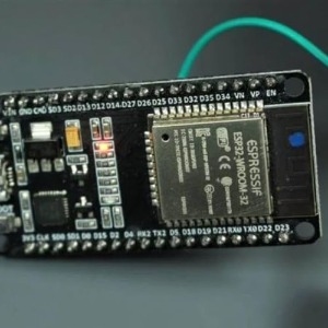 Logotipo Moda Feminina Minimalista Preto (6).jpg